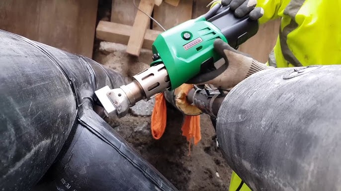 How Does An Extrusion Welder Work?