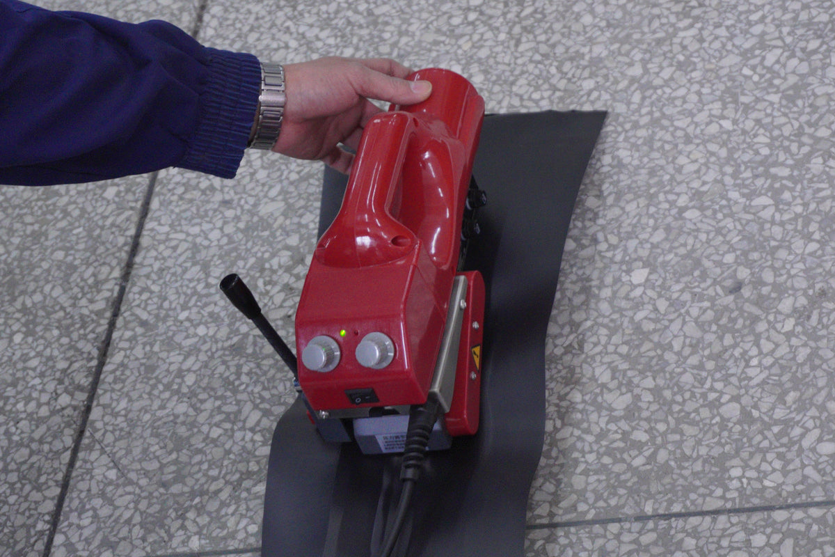 How to Test Dual-Track Geomembrane Welds with RYG Wedge Welders